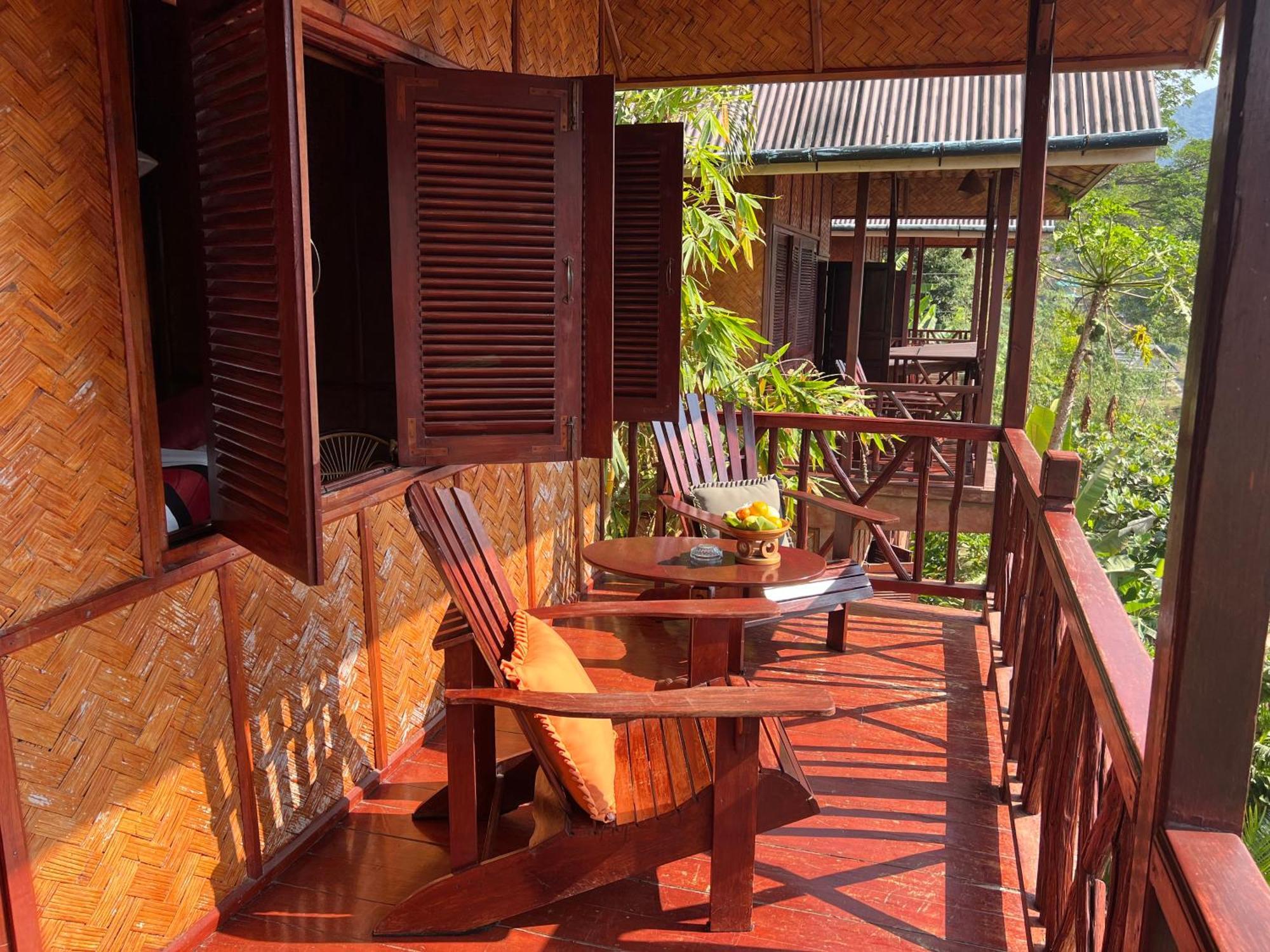 Mekong Riverside Lodge Muang Pakbèng Exterior foto